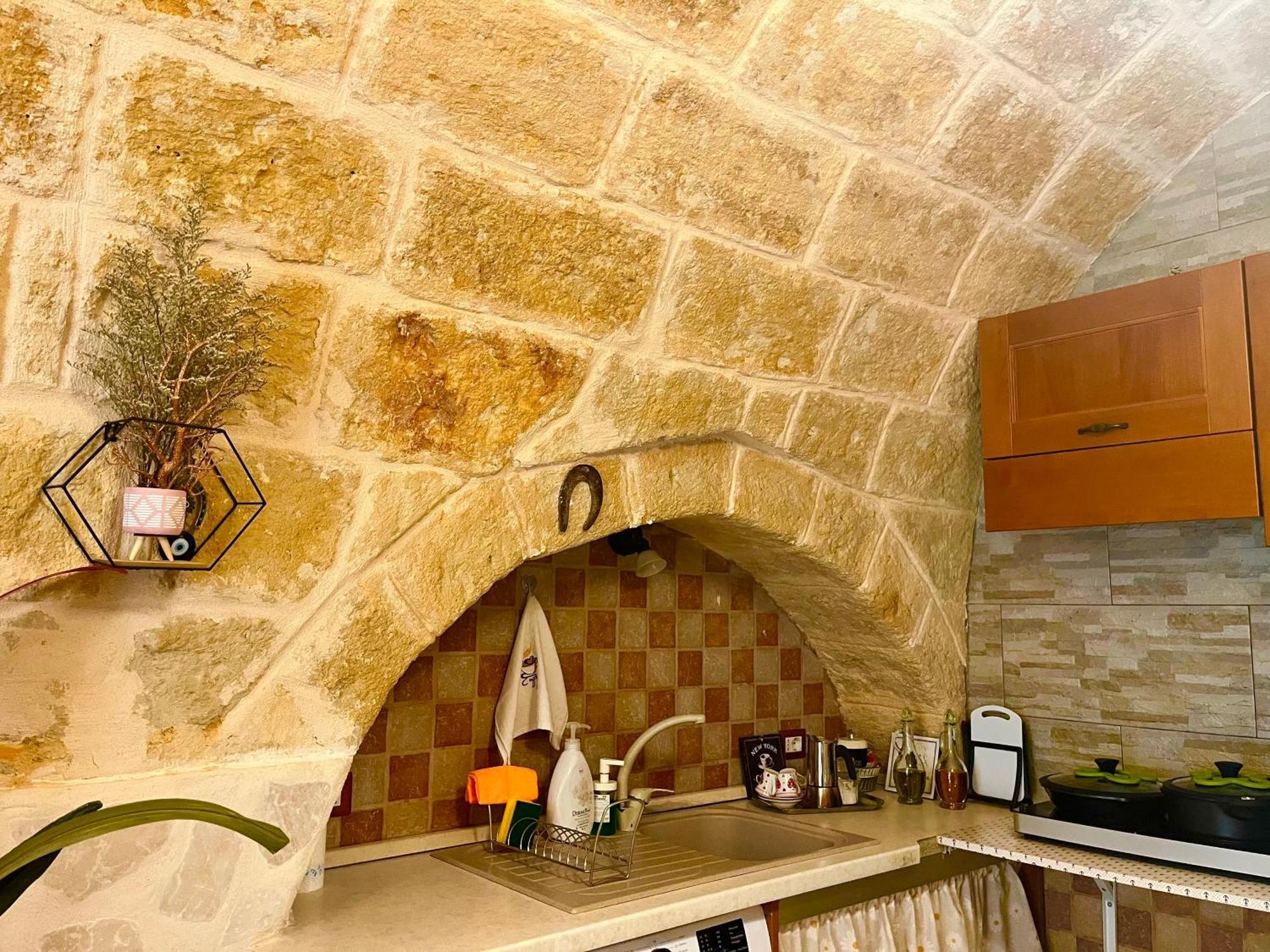 Cattleya Apartment Mola di Bari Bagian luar foto